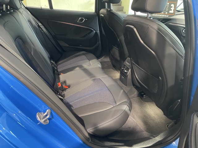 Slideshow Image 18